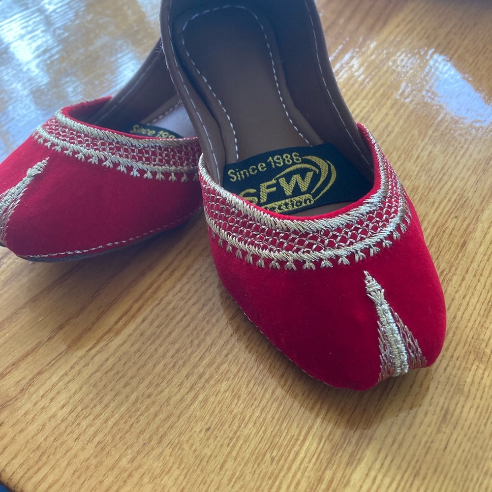 Baby girl Traditional Shoes khussa